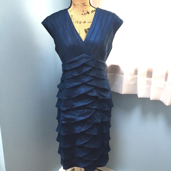 Adrianna Papell Dresses & Skirts - Adrianna Papell Blue Shutter Pleat Sheath Dress